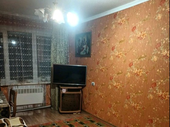 Продаётся трёхкомнатная квартира Павлоград