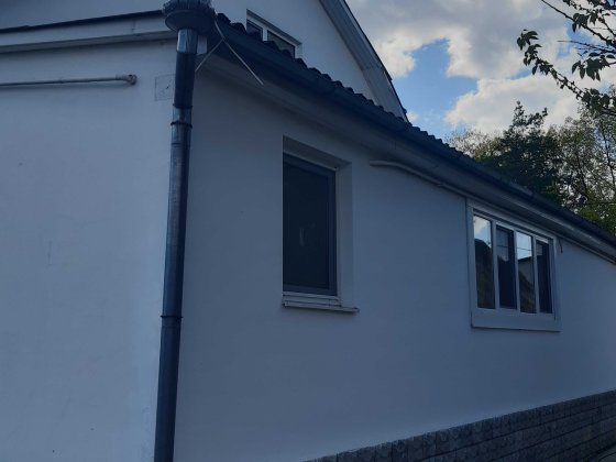 Продам повністю укомплектовану квартиру в парковій зоні міста Сарни Сарни