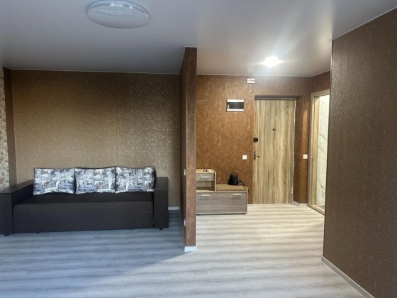 Продам 1 кімнатну квартиру в центрі міста Самар