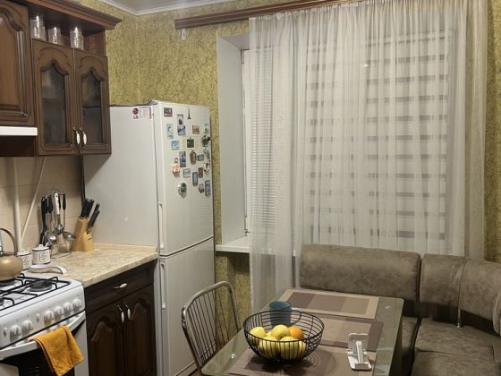 Продам квартиру 2к Павлоград