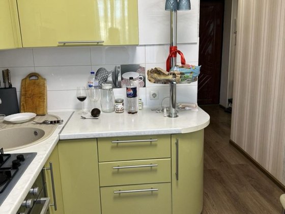 Продам 2 кімнатну квартиру на В. Ковалівке