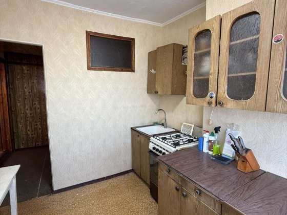 Вигідна пропозиція. Продам 2 х кімнатну квартиру Павлоград