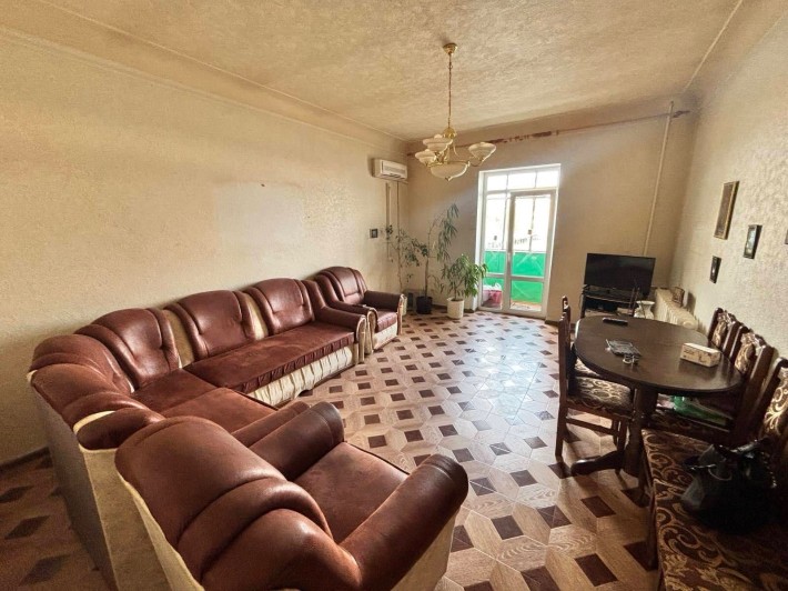 Продаж 3-х кімнатна квартира в центрі міста, біля центрального ринку - фото 1