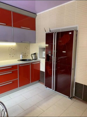 Продается 3-х комнатная квартира в Центре.  Сертификат. - фото 1