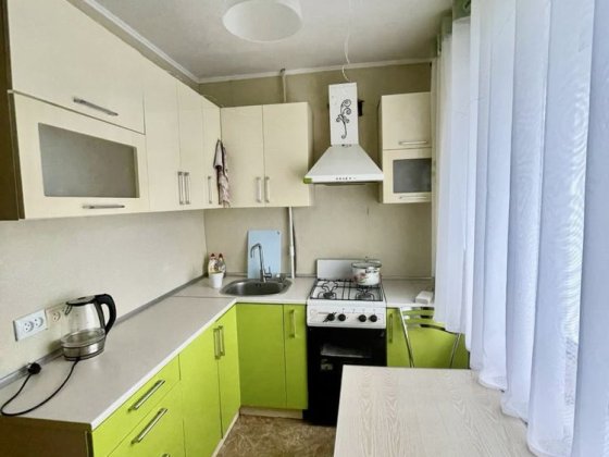 Продам 1 кім.чешку Самар