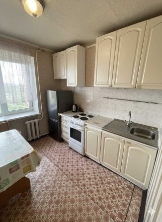 Продается 2-комнатная квартира в центре. - фото 1