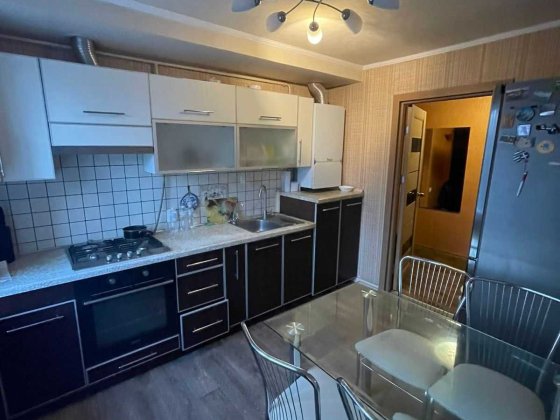 Продается 3-комнатная в центре, АВТОНОМНОЕ ОТОПЛЕНИЕ! Слов'янськ