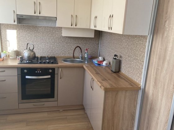 Продам 3к квартиру, 2 поверх, ідивідуальне газове опалення, Центр. Смела