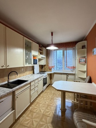 Затишна 3-кімнатна з ремонтом навпроти Вектору - фото 1