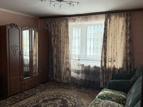 Продам 1 км квартиру Умань