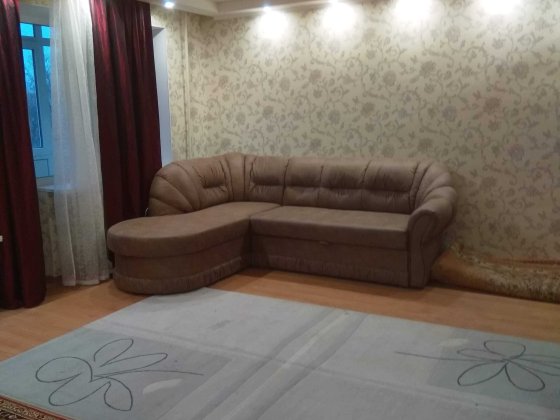 Продам квартиру с автономным отоплением и гаражом. Слов'янськ