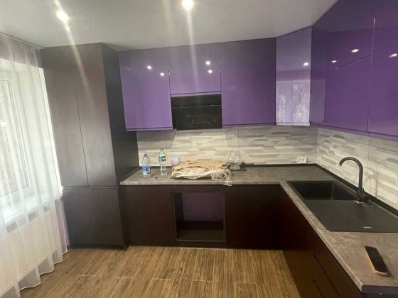 Продается 3-комнатная квартира в центре. Слов'янськ