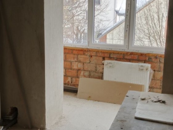 Продам квартиру по вулиці Бандери в зеленому будинку, другий поверх. Трускавець