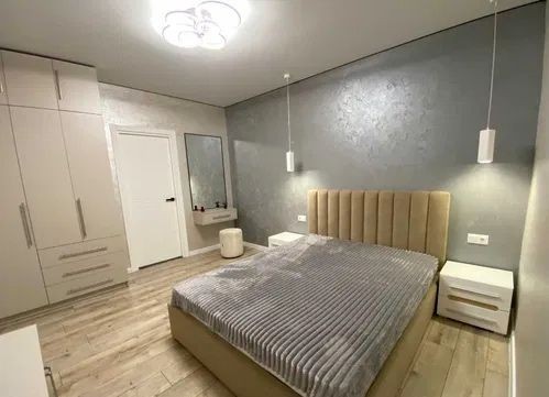 Продаж 2 к. з сучасним ремонтом. Виставка. - фото 1