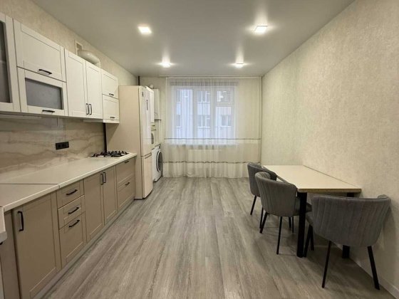 Продаж 2кімнатної квартири на Озерній(Рауш) Хмельницкий