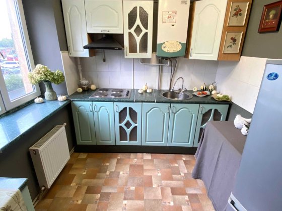 Продається затишна 3-кімнатна квартира біля ЖД вокзалу Хмельницкий