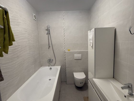 Терміново! 1к з готовим ремонтом, ідеальний середній поверх 40964 Хмельницкий