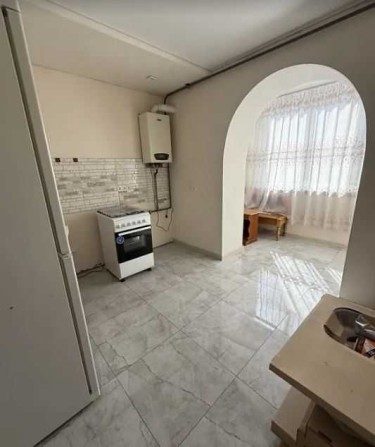 1-кімнатна квартира, ЖК "Приозерний" Виставка, 48.5 м², євроремонт - фото 1