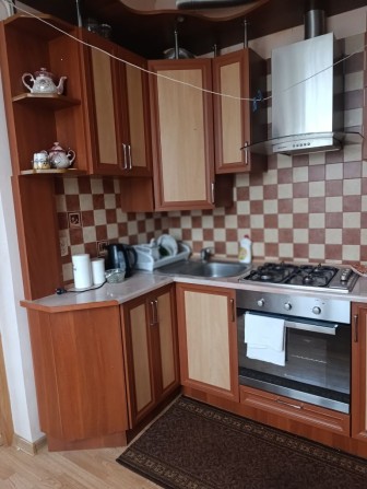 Продам 2 - кімнатну квартиру - фото 1