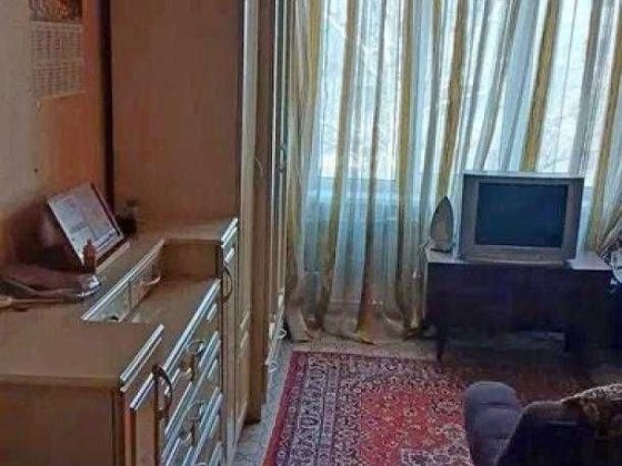 Продам 1 комнатную квартиру Чугуїв