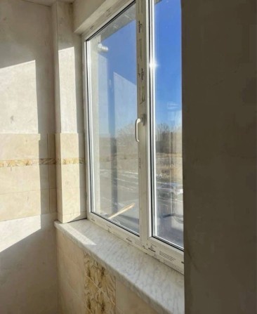 Трикімнатна квартира на другому поверсі - фото 1