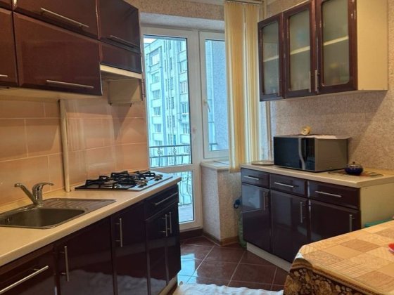 Продається двокімнатна квартира Шептицкий