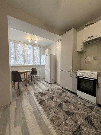 Продаж 1-к квартири без витрат з ремонтом та меблями Озерна Панаса Мир - фото 1