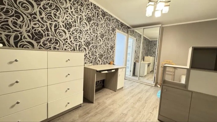 Продаж 2к Квартири 55м2 з капітальним ремонтом - фото 1