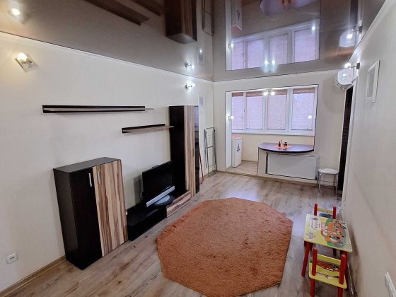 3 кім. 2 поверх р-н АТБ Кристал + Меблі та техніка Нікополь