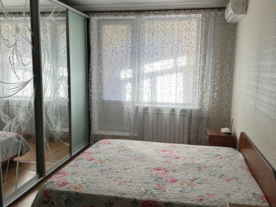 Продам 1кв 3/9 поряд Центр 42500₴ Хмельницкий