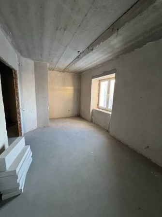 2к Новобудова, центр 85 м2 - фото 1