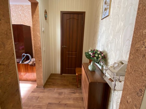 Продаж 1к Озерна хороший ремонт 40м2  Без Аналогів Хмельницкий