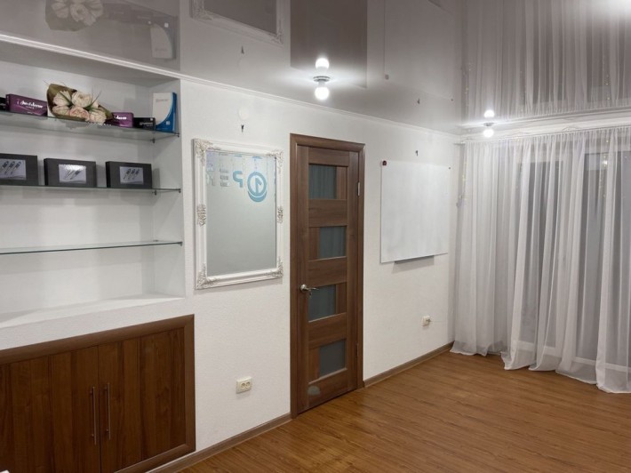 Продам 2х ЖД вокзал 3 этаж - фото 1