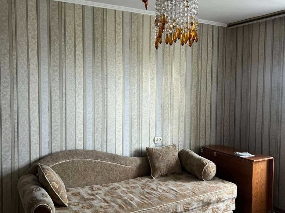 1к квартира, 37 кв.м,9/10,гарне розташування,будинок з цегли,не кутова Хмельницький