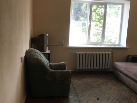 Продам 2-х кімнатну квартиру Бар