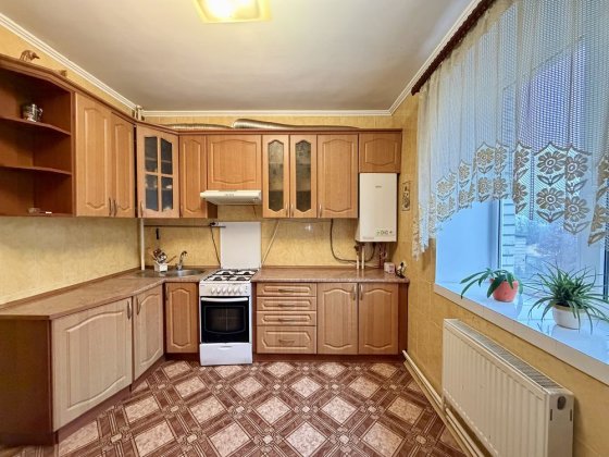 2 кімнатна квартира з ремонтом ! Агв/меблі/техніка Агрономічне