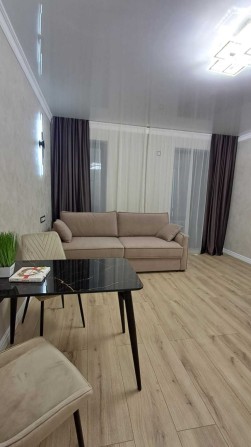Продам квартиру в новобудові з ремонтом, меблями та технікою - фото 1