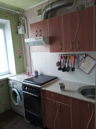 Продам 2-х комн. квартиру - фото 1