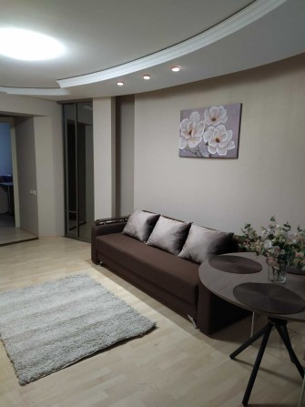 продаж 2к в районі Південно-Захід - фото 1