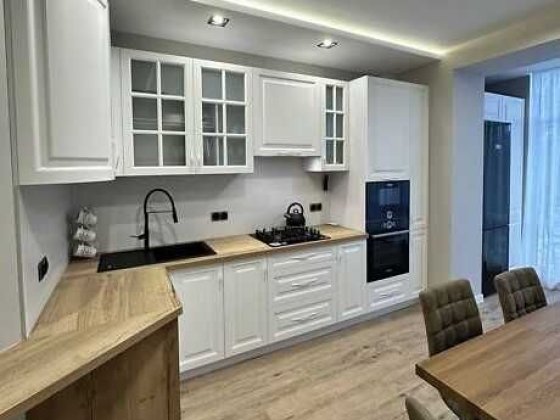 Продам 2к кварт з сучасним, стильним ремонтом. Виставка VRV ID: 32258 Хмельницкий