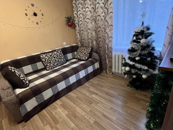 Продається 1 кімнатна квартира в центрі Ладыжин