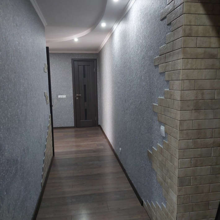 Продається 2-х кімнатна квартира - фото 1