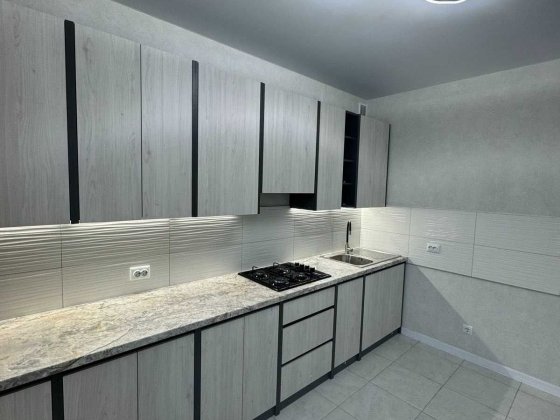 Двокімнатна квартира в новобудові з ремонтом, Дубово Хмельницкий