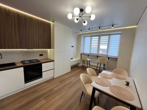 1 к, Озерна, з ремонтом зонована, інд опалення, Хмельницький