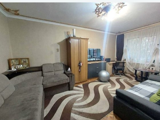 Продаж 2 к. Озерна Хмельницкий