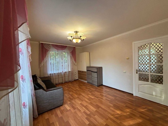 Продам простору  1к квартиру на Південному-заході - фото 1