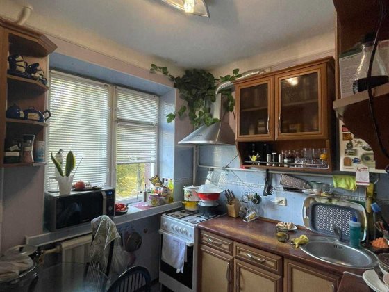 Виставка середній поверх, хороший косметичний 2к квартира Хмельницкий