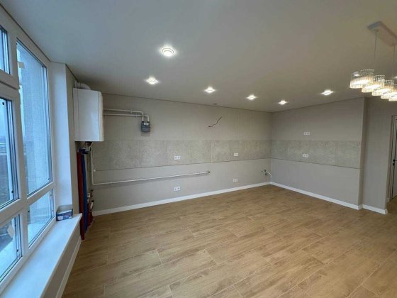 Хороша двокімнатна квартира на Виставці. Свіжий ремонт. Хмельницкий