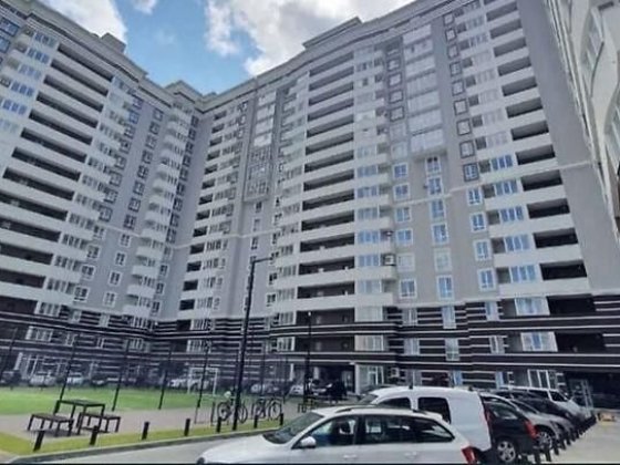 Продам чудову 2-кімнатну квартиру в новобудові «Над Бугом». Хмельницкий