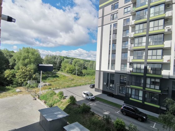 2к Виставка НБ готова до ремонту Хмельницький